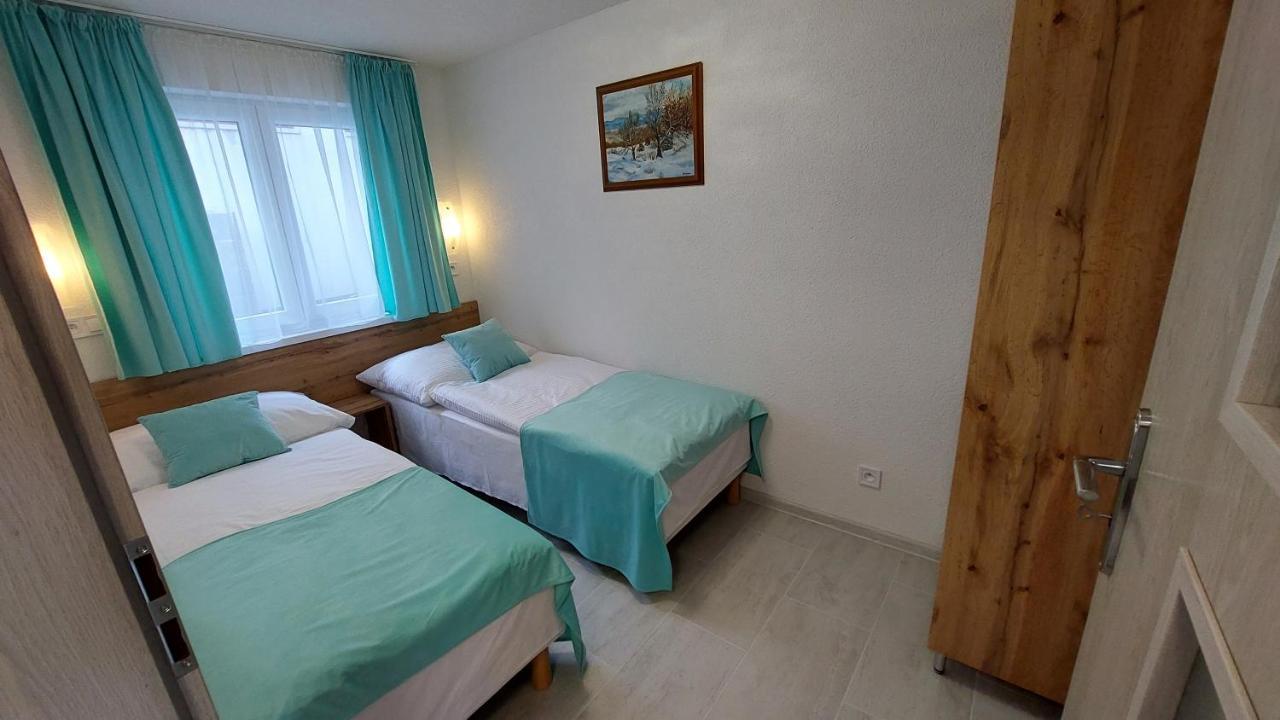 Apartmany Nad Tajovom Банська Бистриця Екстер'єр фото