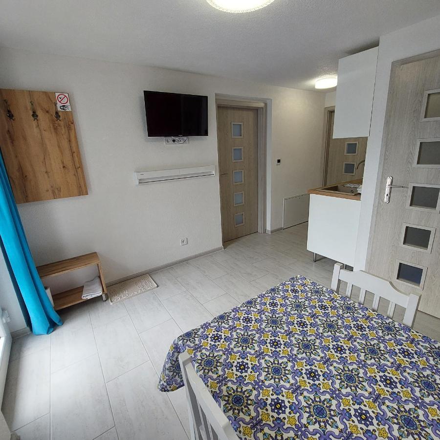 Apartmany Nad Tajovom Банська Бистриця Екстер'єр фото